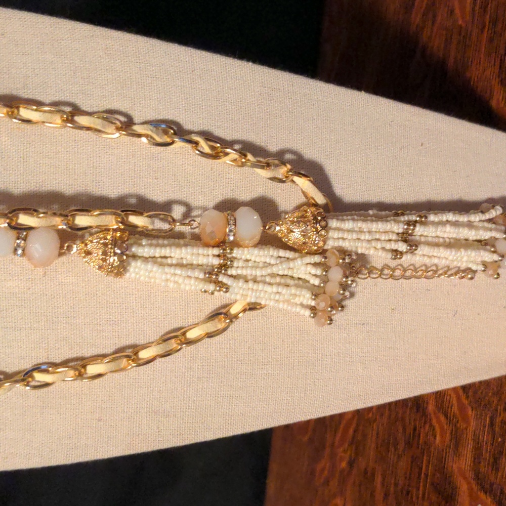 NWOT! Ivory Faux Leather and Gold Tone Chain Bead Tassel Knotted Necklace Belt - Picture 2 of 8